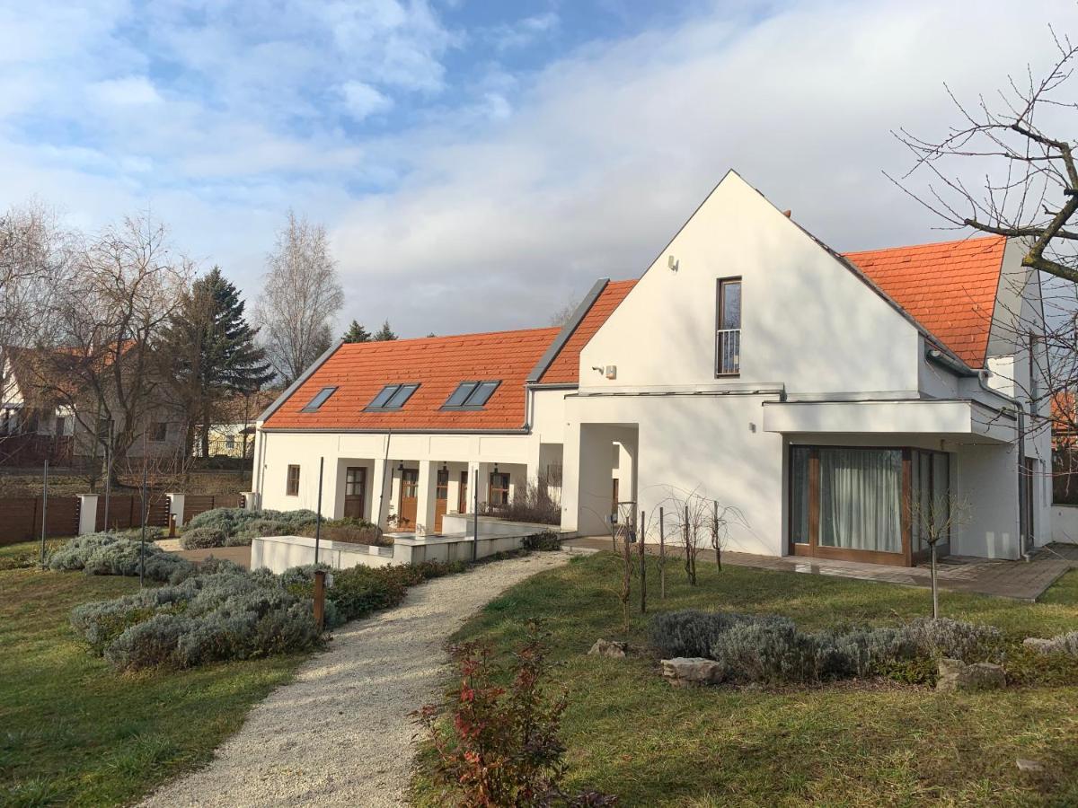 Villa Szent Jakab Vászoly Exterior photo
